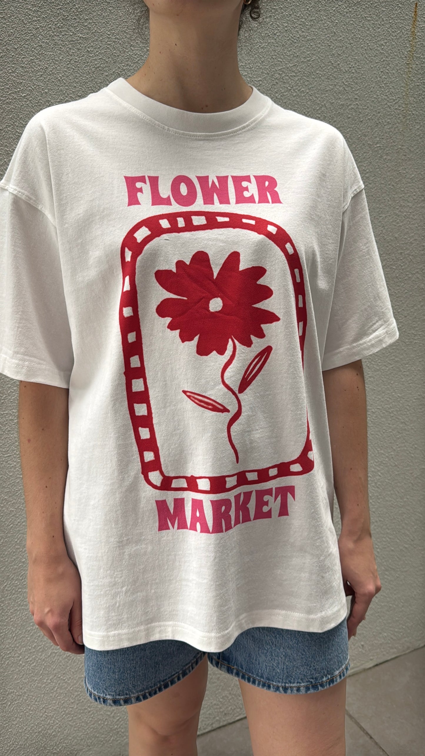 Women's Supersize Flower Market Tee