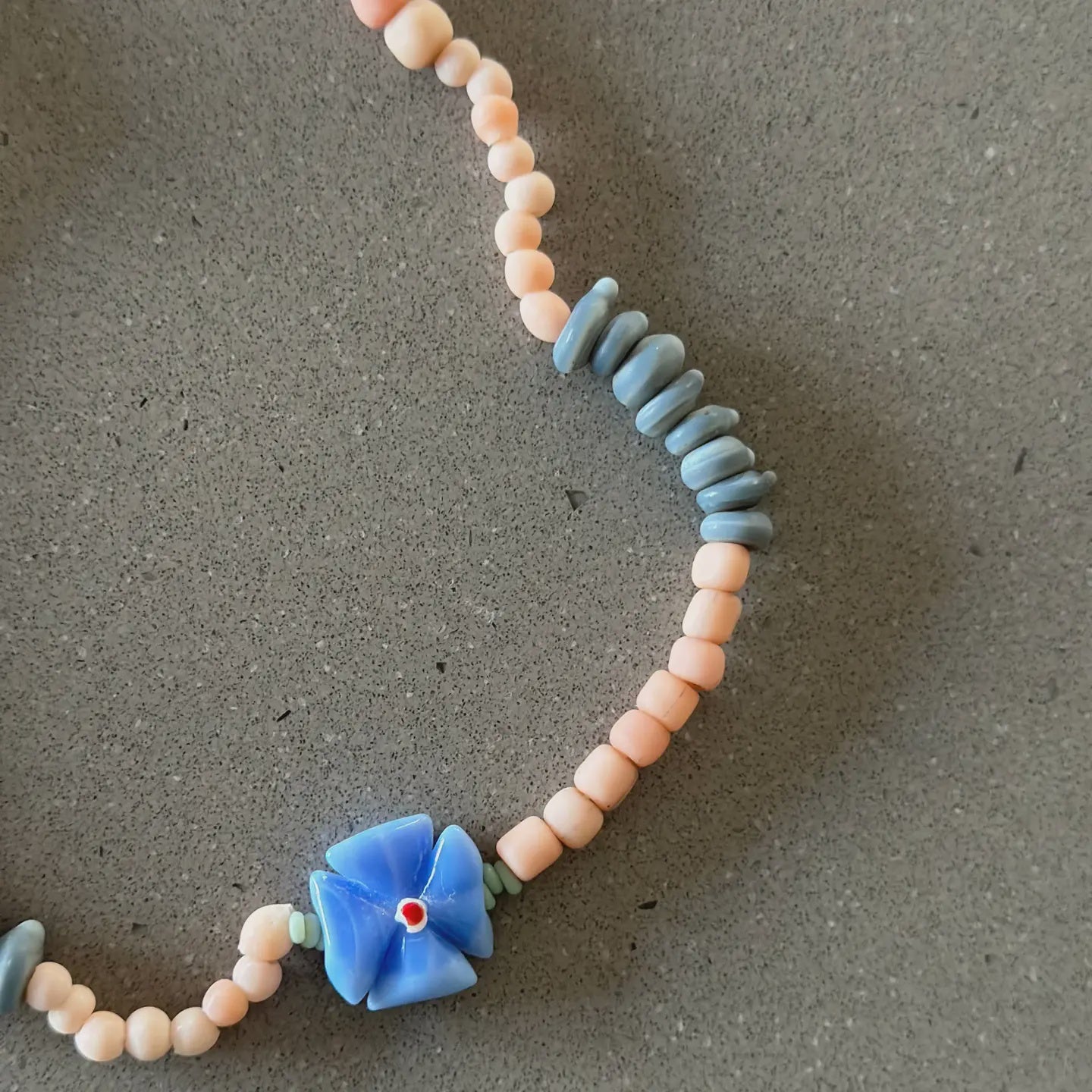 Pleats Necklace - Blue Flower