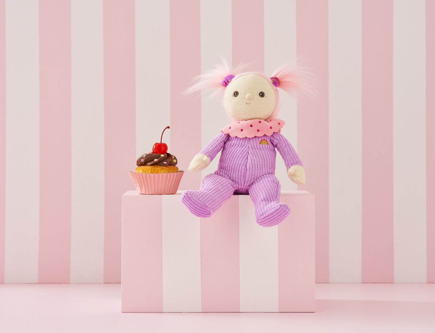 Dinky Dinkum Dolls // Clara Cupcake